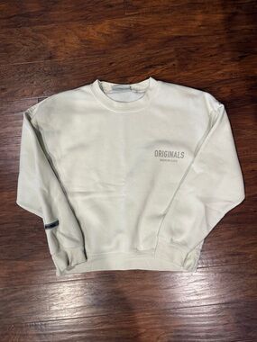 Men’s Crewneck Sweatshirt in Off-White